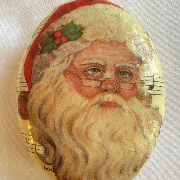 Vintage Victorian Old World Paper Mache Holiday Ornaments, set of 4 - Picture 5 of 13